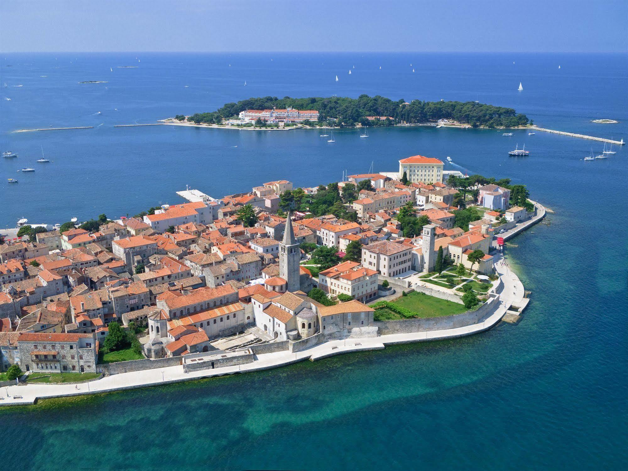 Rubin Sunny Hotel Porec Exterior photo